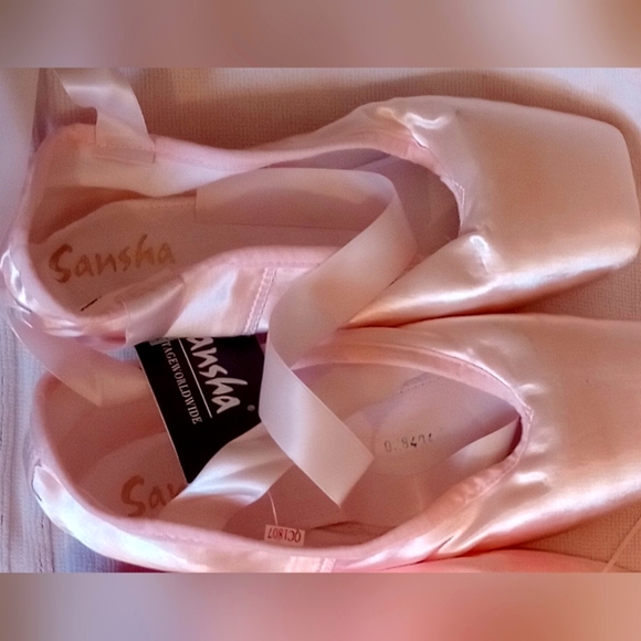 Ballet Toe Pointe Shoes Sansha Infanta OOP XXL - Picture 1 of 5